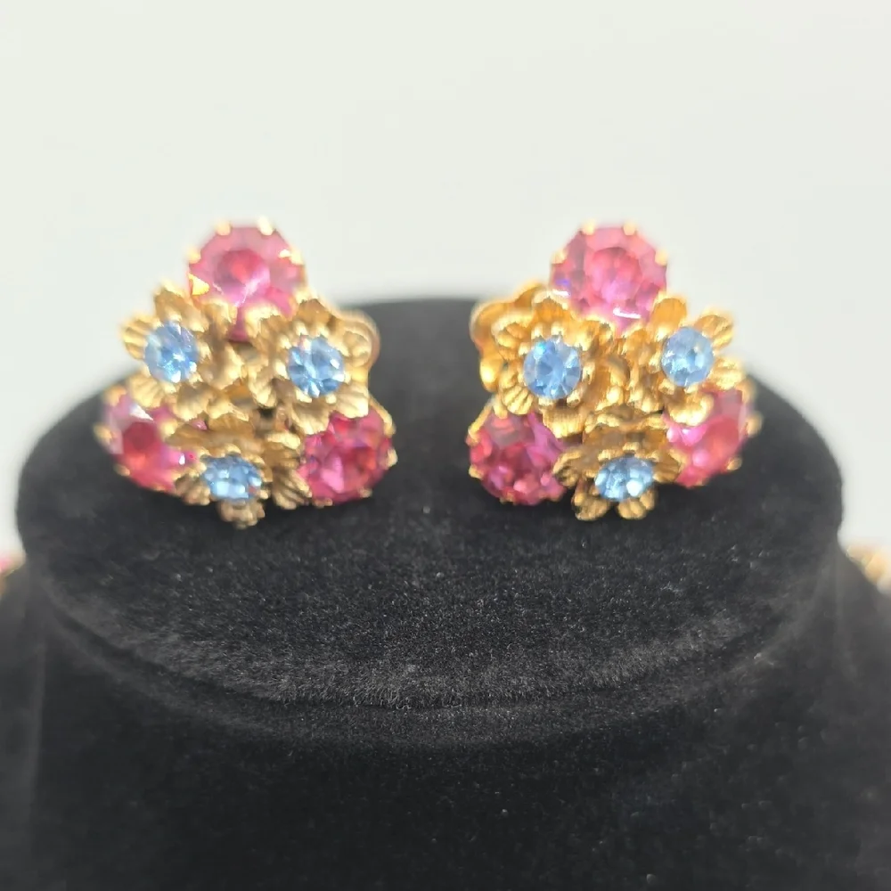 Elegant Pink and Blue Floral Necklace and Earring Set